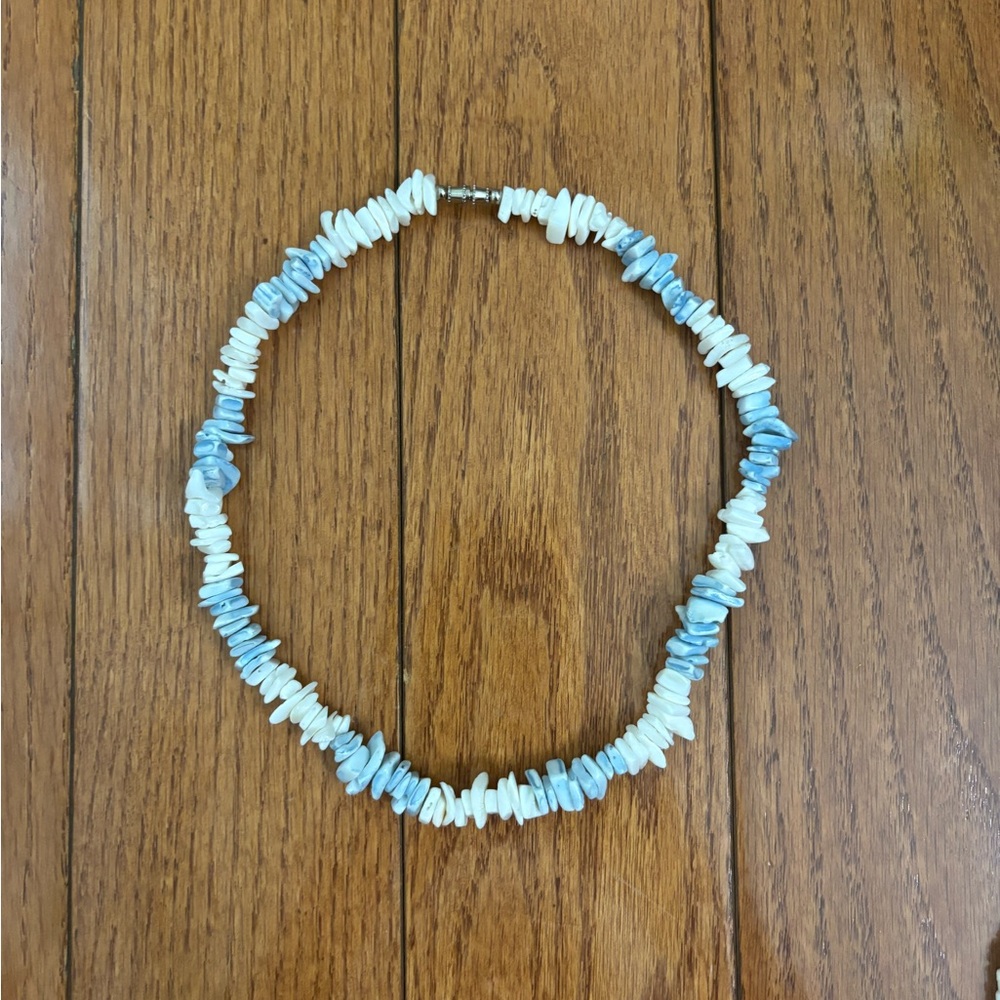 Vintage Puka Shell Chips Necklace